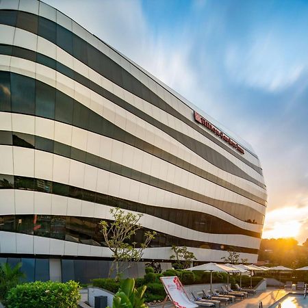 Hilton Garden Inn Мбабане Экстерьер фото