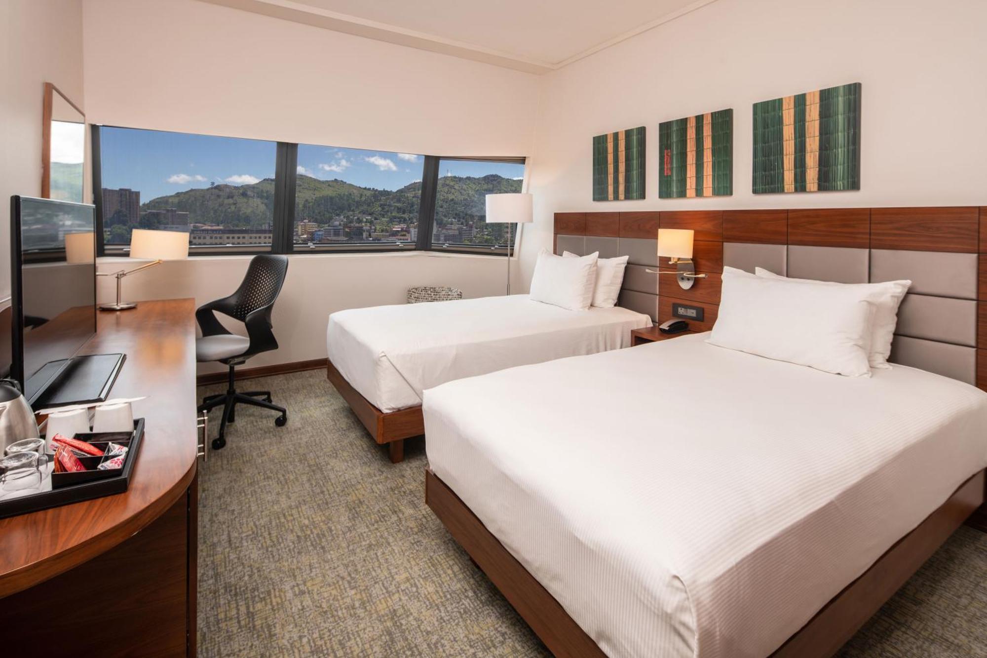 Hilton Garden Inn Мбабане Экстерьер фото
