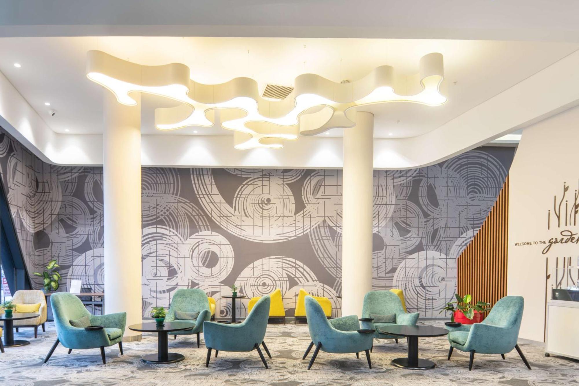 Hilton Garden Inn Мбабане Экстерьер фото