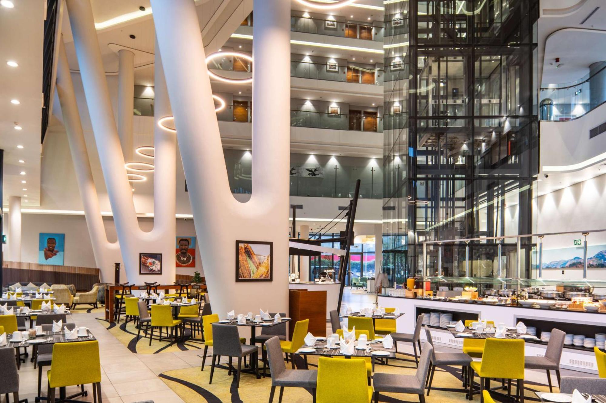 Hilton Garden Inn Мбабане Экстерьер фото